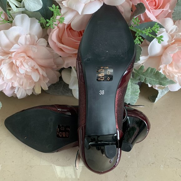 Sz 38 Sweet Burgundy T-strap Heels BNIB - Picture 7 of 8
